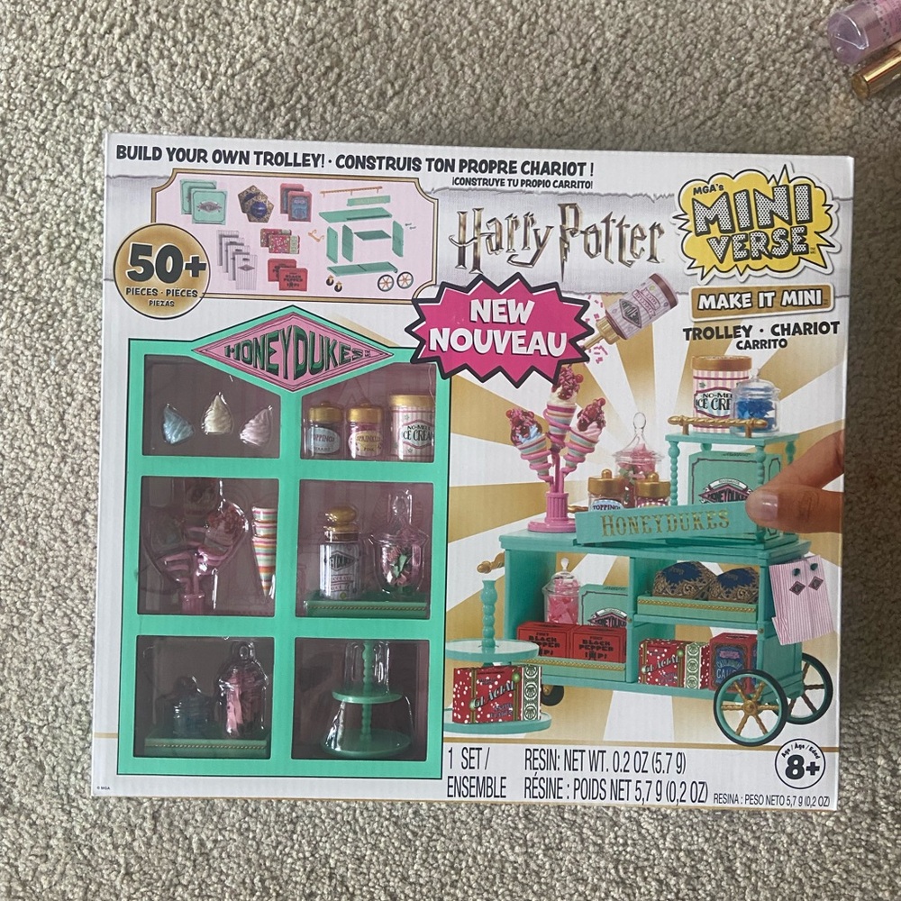 New Harry Potter Miniverse Honeydukes Mini Trolley Set - 50 pieces MGA New box